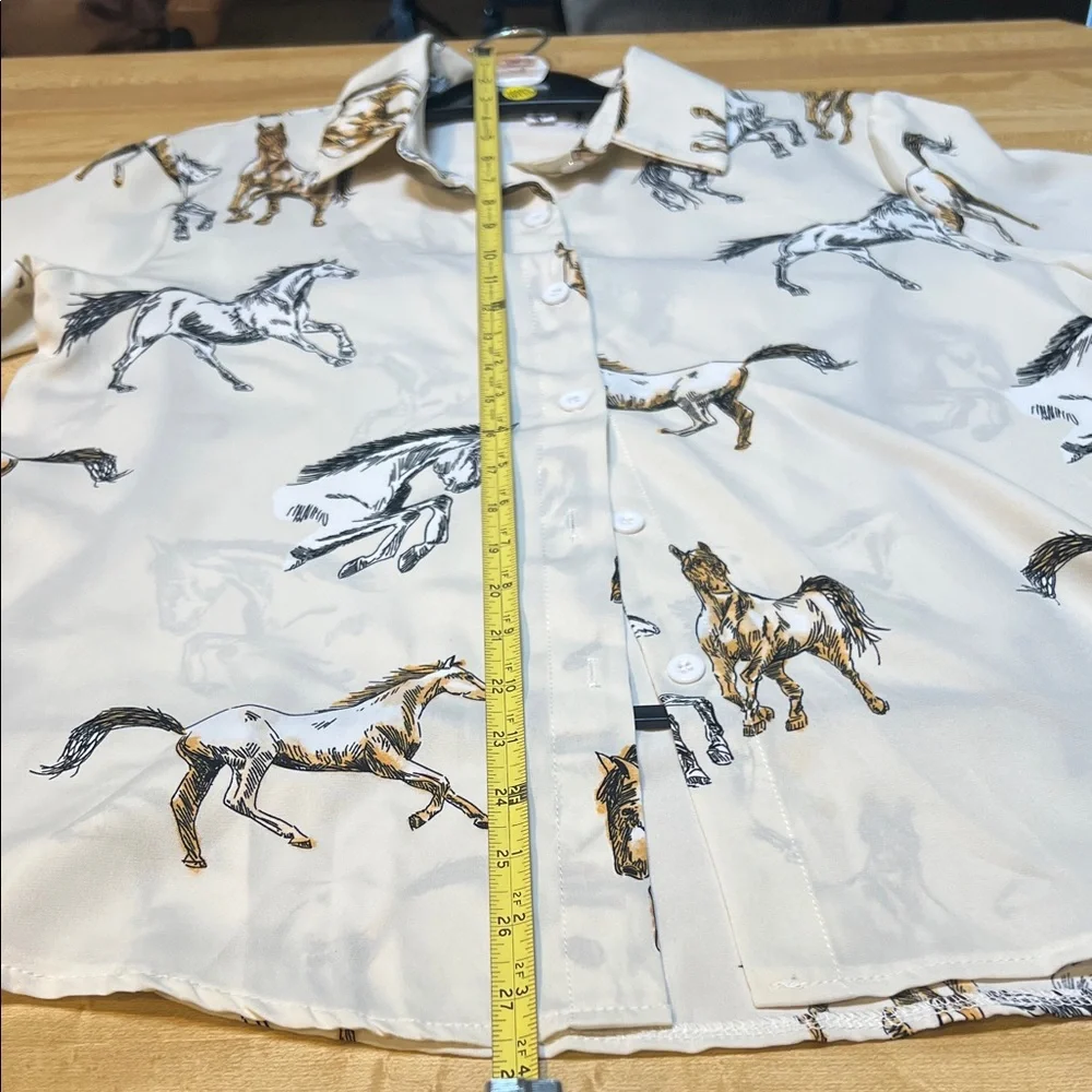 #1078+ Women Horse Print Shirt - Button Down Shirt (color Cream ) - Picture 5 of 6